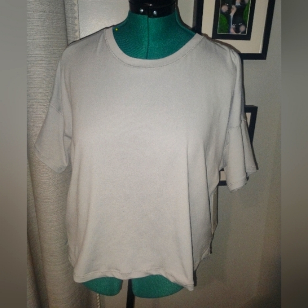 Yogalicious Super Soft Deluxe Boxy Crop Heather Gray Tee Sz XL NWT - Picture 8 of 8